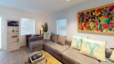 1460 Ocean Dr-Unit -210/311 in Miami Beach, FL - Building Photo - Building Photo