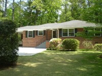 1489 N Amanda Cir NE in Atlanta, GA - Building Photo - Building Photo