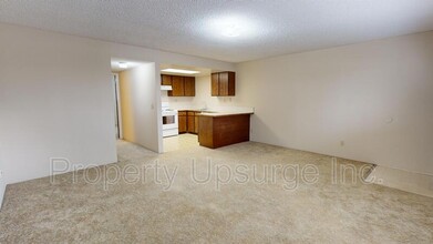 3717 St Nicholas Ave in Redding, CA - Building Photo - Building Photo
