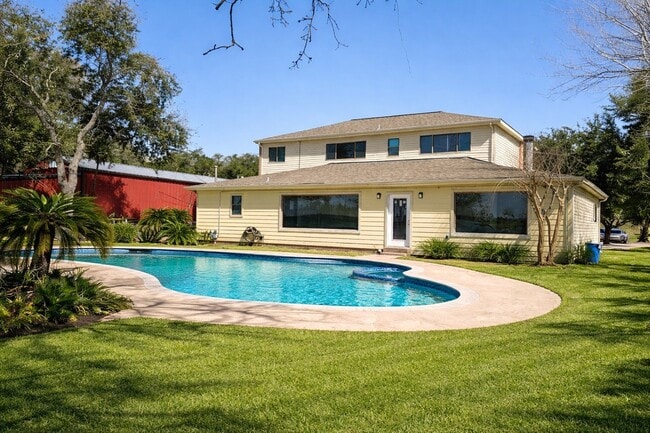 property at 5315 Bayway Dr