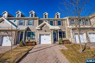 1705 Whitney Ln in Allendale, NJ - Building Photo