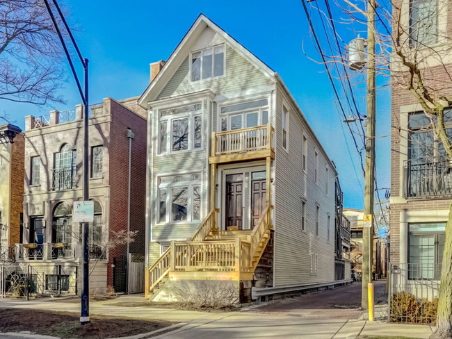 property at 1014 W Montana St