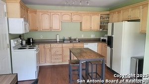 property at 1108 Canyon Dr