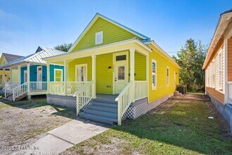 1946 Redell St in Jacksonville, FL - Building Photo - Building Photo