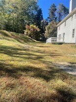 156 Plantation Trce in Woodstock, GA - Building Photo