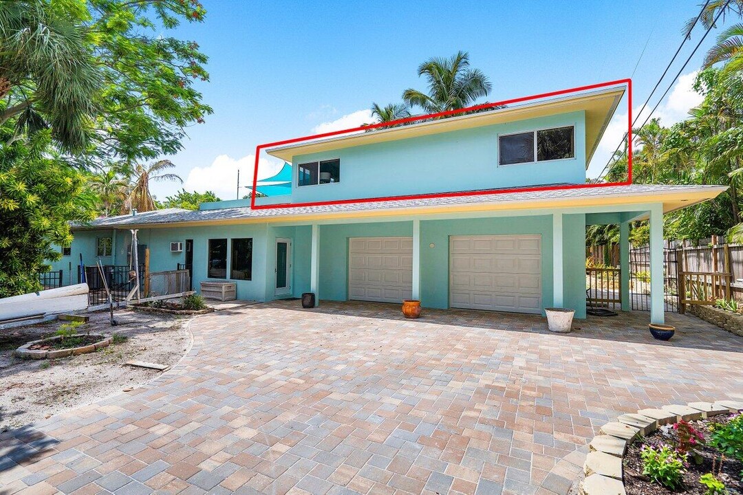 300 SE 7th Ave in Delray Beach, FL - Building Photo