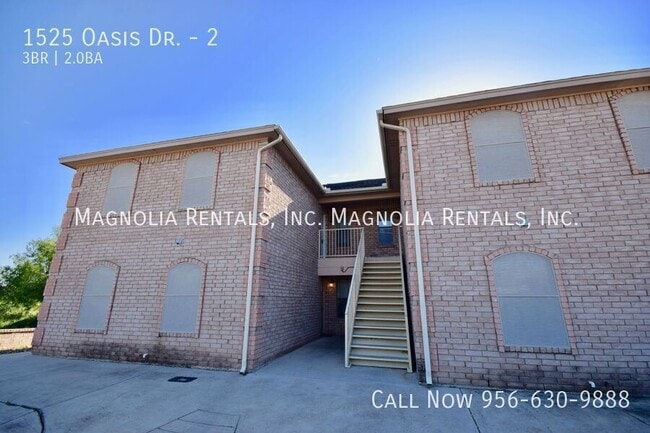 1525 Oasis Dr in Mission, TX - Foto de edificio - Building Photo