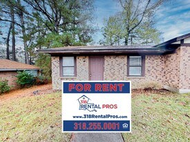 925-927 Sybil Dr in Ruston, LA - Building Photo