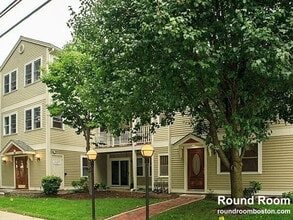 30 Cameron St, Unit 7 in Brookline, MA - Building Photo - Building Photo
