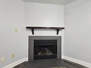 6206 Woodward Ln in Milton, FL - Foto de edificio - Building Photo