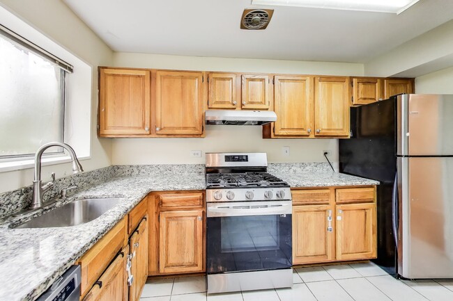 property at 10613 Montrose Ave