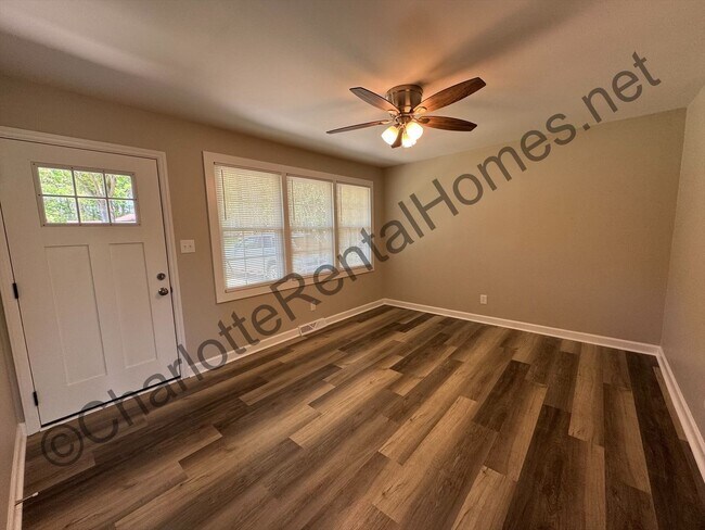 4704 Benton Ave in Gastonia, NC - Building Photo - Building Photo