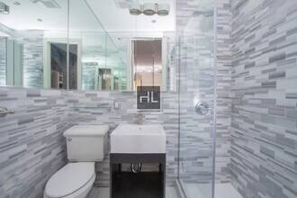 AMAZING 1 BR APARTMENT! WON’T LAST!! NO BR in New York, NY - Foto de edificio - Building Photo