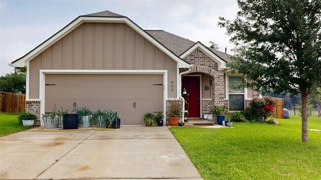 property at 803 Meadow Brook Dr