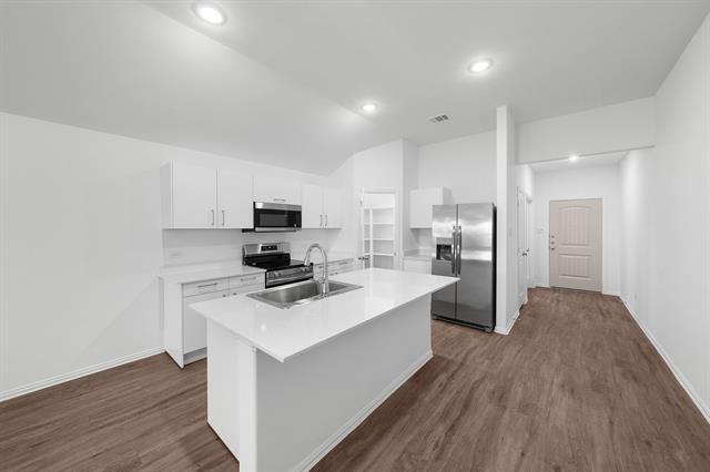 208 Fairmeade Dr in Terrell, TX - Building Photo - Building Photo