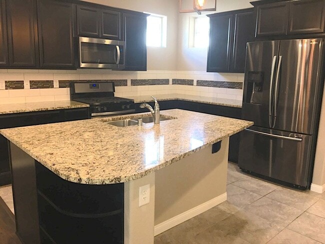 4957 Monrovia Dr in Sparks, NV - Building Photo - Building Photo