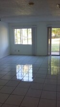 305 Bolivar Ave in Rancho Viejo, TX - Building Photo - Building Photo