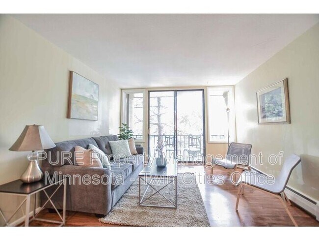 4029 14th Ave S in Minneapolis, MN - Building Photo - Building Photo