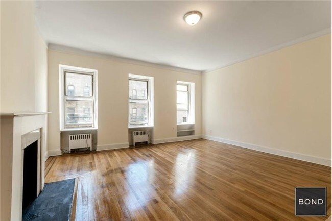 333 E 52nd St-Unit -#HP in New York, NY - Building Photo - Building Photo