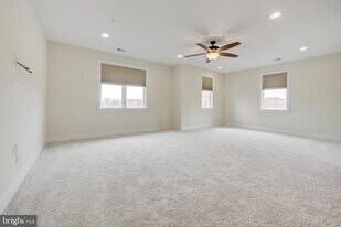 620 McKenzie Ave in Alexandria, VA - Building Photo