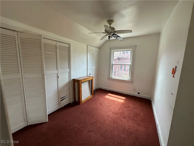 property at 1217 Florencedale Ave