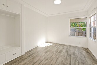 9506 National Blvd, Unit 9508 in Los Angeles, CA - Building Photo - Building Photo