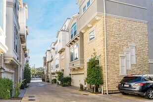 779 Spanish Oaks Pl in Dallas, TX - Building Photo