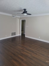 373 Stone Mountain St in Lawrenceville, GA - Building Photo - Building Photo