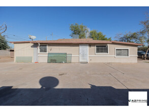 5002 S 35th Dr in Phoenix, AZ - Building Photo - Building Photo