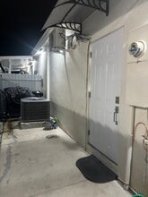 27949 SW 133rd Ave, Unit Efficiency Studio in Homestead, FL - Foto de edificio - Building Photo