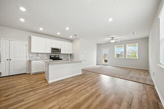 13117 Hatsy Wy in Buda, TX - Building Photo - Building Photo