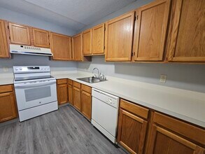 30 Harbor Point Blvd, Unit 305 in Boston, MA - Building Photo - Building Photo