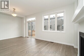 216 Shallow Pond Pl in Ottawa, ON - Building Photo - Building Photo