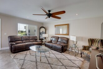 510 Flanders K, Unit 510 Flanders K in Delray Beach, FL - Foto de edificio - Building Photo