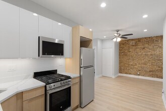 1651 W Jonquil Terrace in Chicago, IL - Building Photo - Building Photo