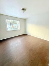 146 Clay Dr in Pittsburgh, PA - Building Photo - Building Photo