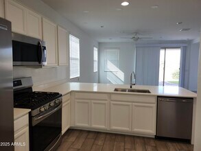 5824 N 89th Dr in Glendale, AZ - Building Photo - Building Photo