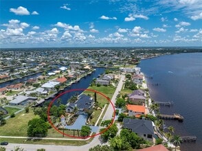 202 George Rd SE in Port Charlotte, FL - Foto de edificio - Building Photo
