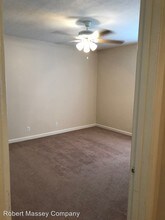 7907 Canonero Way in Louisville, KY - Building Photo - Building Photo