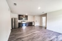 8217 Carolwood Dr photo'