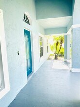 549 SW Prater Ave in Port St. Lucie, FL - Building Photo - Building Photo
