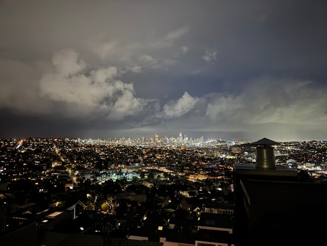 77 Miguel St, Unit Apartment D in San Francisco, CA - Building Photo - Building Photo