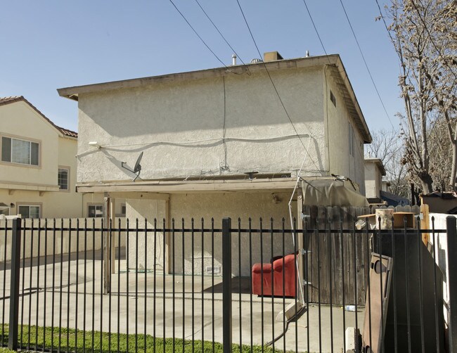 1979 S Reservoir St in Pomona, CA - Building Photo - Building Photo
