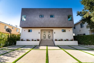 1807 S Longwood Ave in Los Angeles, CA - Building Photo