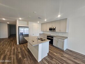 1185 N 13th St in Coolidge, AZ - Building Photo - Building Photo