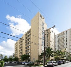 Ainahau Vista in Honolulu, HI - Foto de edificio - Building Photo