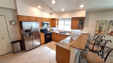 541 110th Ave N in Naples, FL - Building Photo - Building Photo