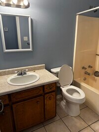 6579 Sinclair St photo'