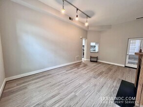 1007 New Hampshire Ave NW in Washington, DC - Building Photo - Building Photo
