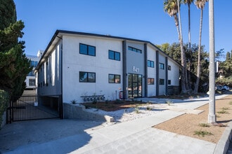 847 S Sherbourne Dr in Los Angeles, CA - Foto de edificio - Primary Photo